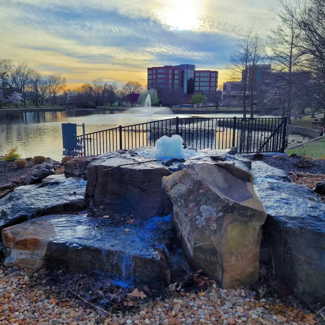 2025-03-24 1821 hours - Schaible Lake Park, the Perfect Place for Peace and Quiet on a Warm Sunny Spring Evening