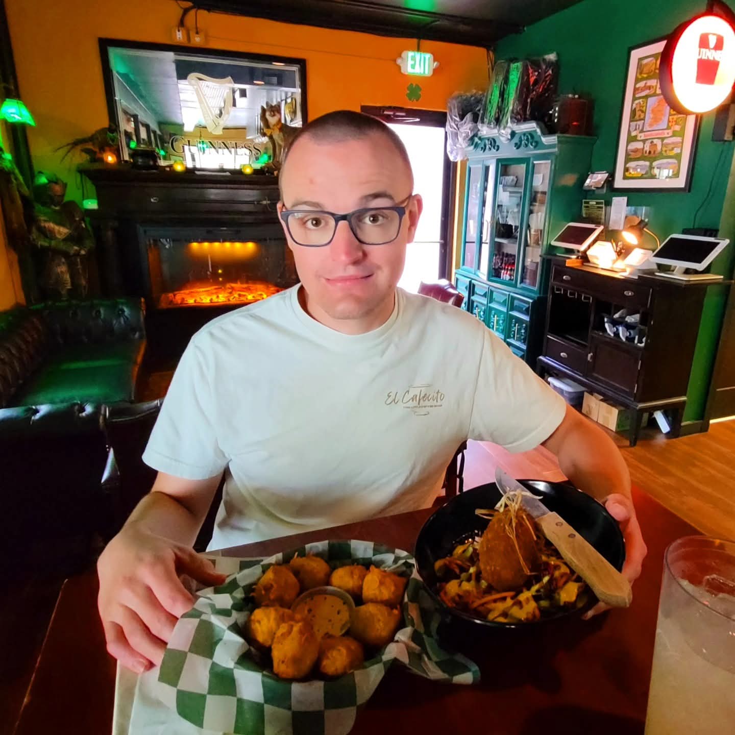 2025-09-25 1153 hours - Brady enjoys Lunch at The Galway Irish Pub