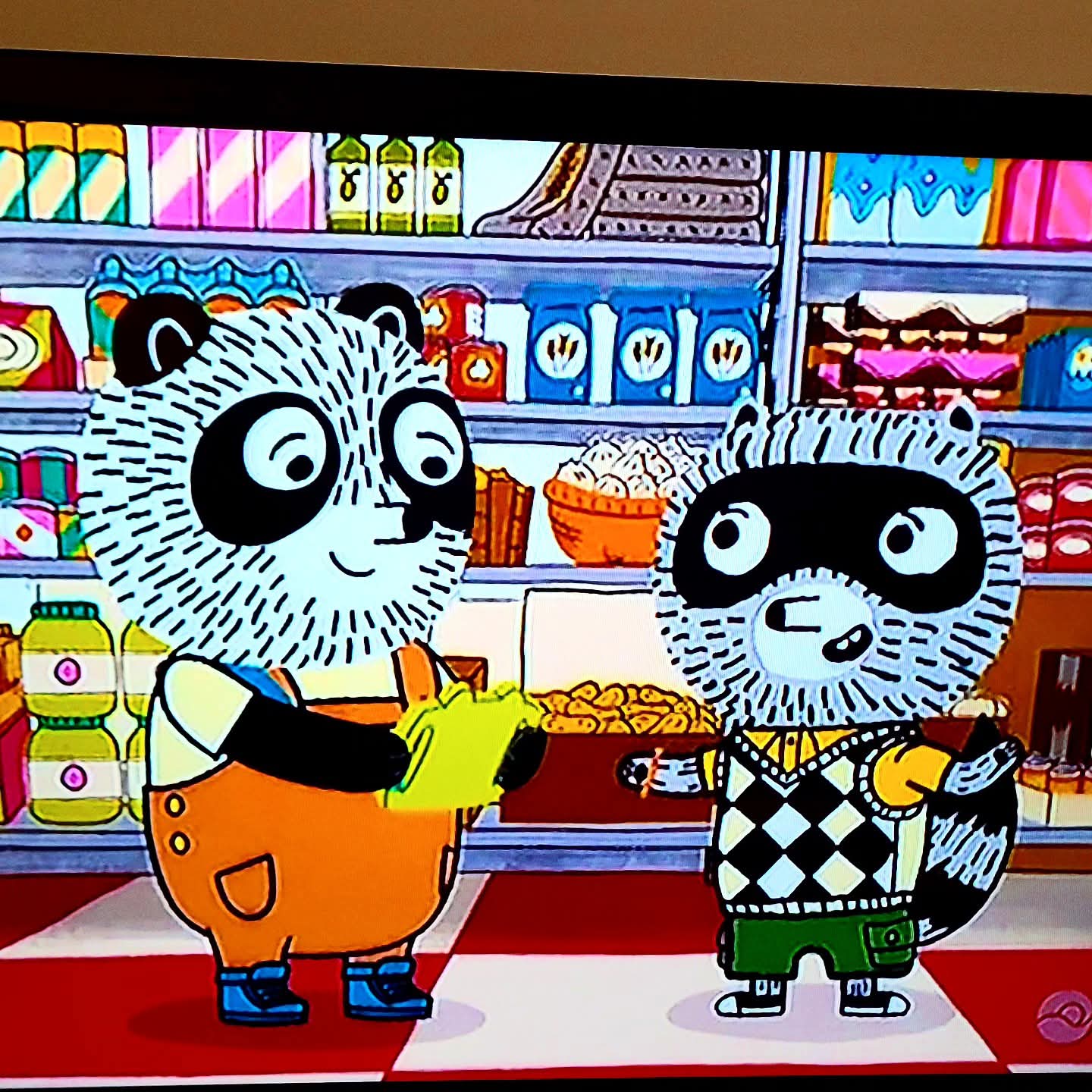 2025-10-14 1033 hours - 'Carl the Collector - A New Friend' on PBS Kids Channel 21.2 - Carl meets Paolo