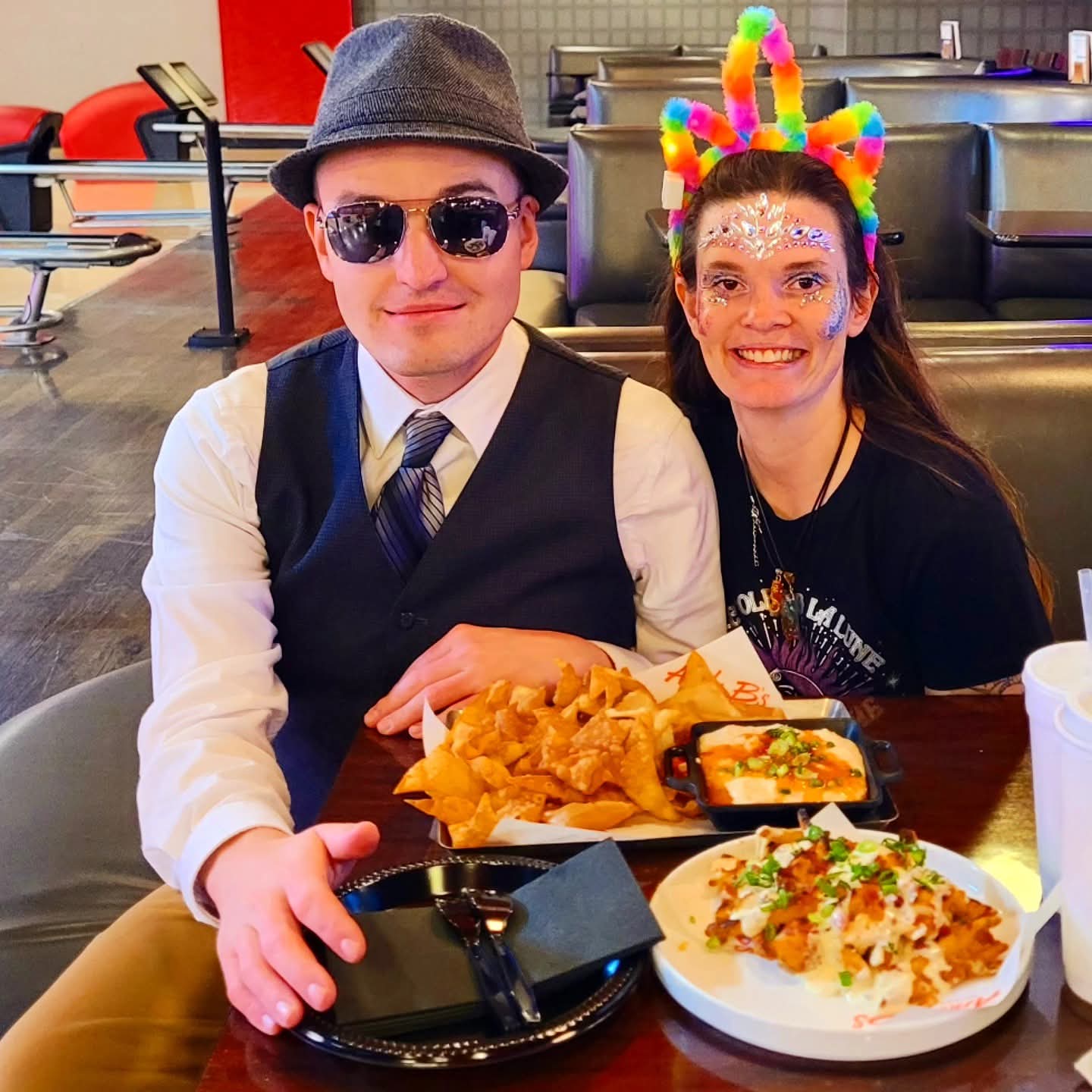 2025-10-31 1651 hours - Autism Buddies Cool Cat Brady & Rainbow Unicorn Haley Enjoy Unwrapped Crab Rangoon Dip & Chicken Bacon Ranch Fries at Andy B's on Halloween MMXXV